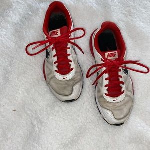 Nike men shoes size 8.5 red and white